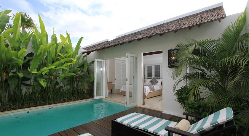 Collection O 20 Astana Kunti Seminyak Hotel Exterior photo