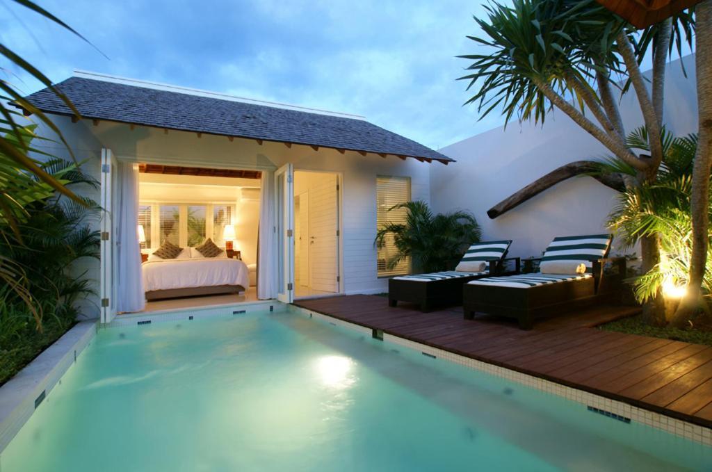 Collection O 20 Astana Kunti Seminyak Hotel Exterior photo